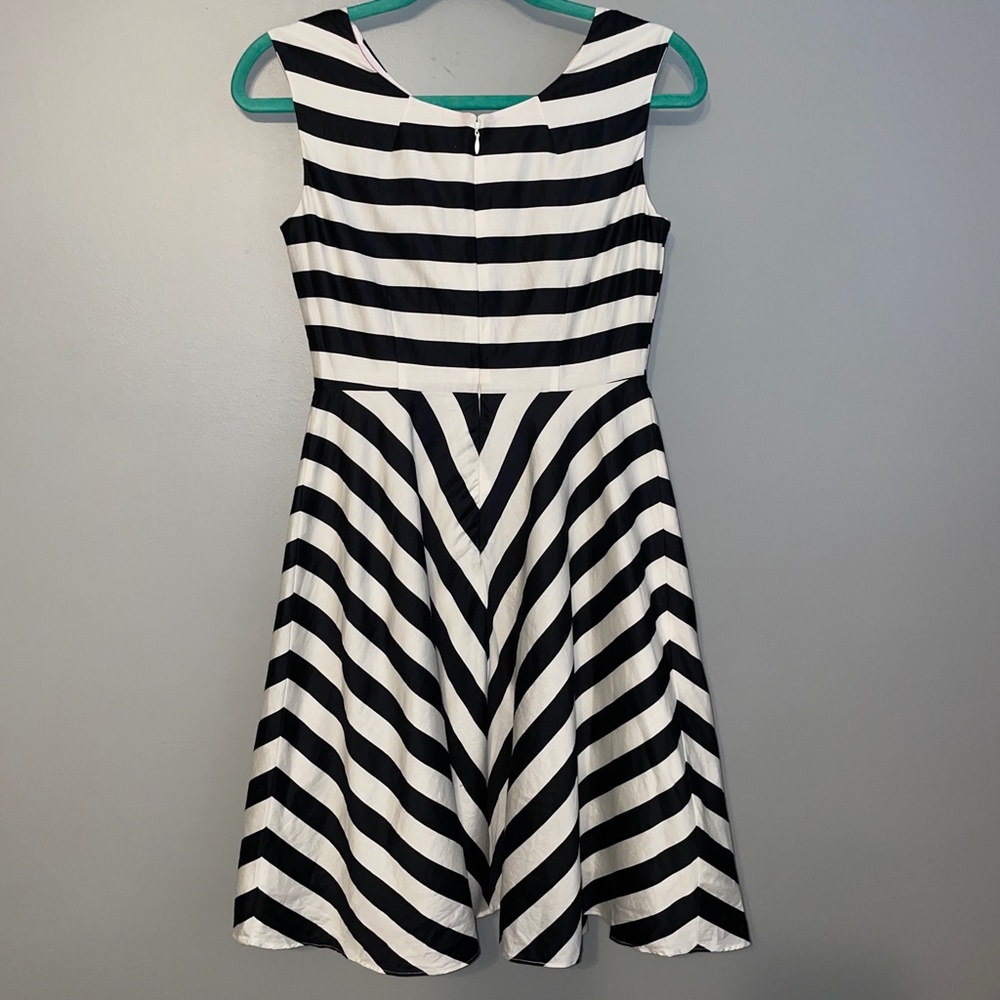 EUC Boden Mara Skater Dress Black & White Striped Size 2P 2 Petite - Picture 6 of 7